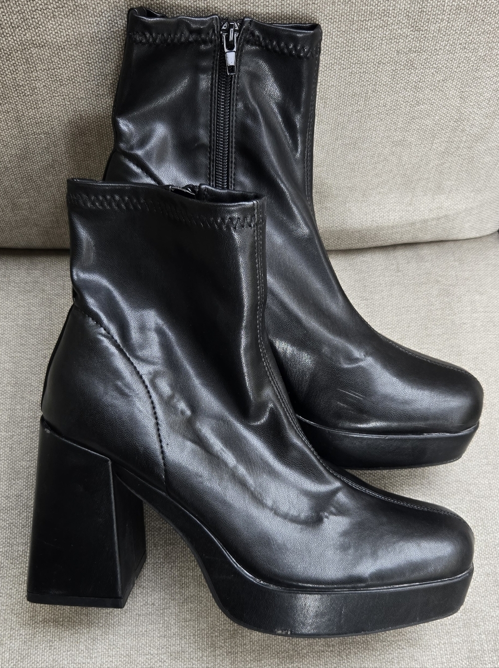 Diba Black Platform Ankle Boots - Stylish Women’s Heeled Boots
